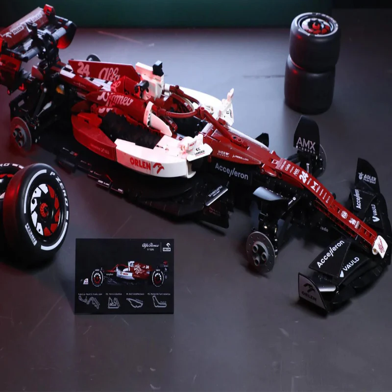 Fórmula 1 Alfa Romeo ORLEN C42 Technic | 1770PCS