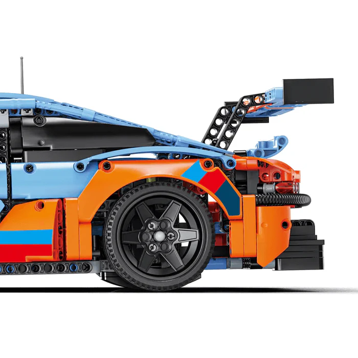 Porsche 911 RSR Martini