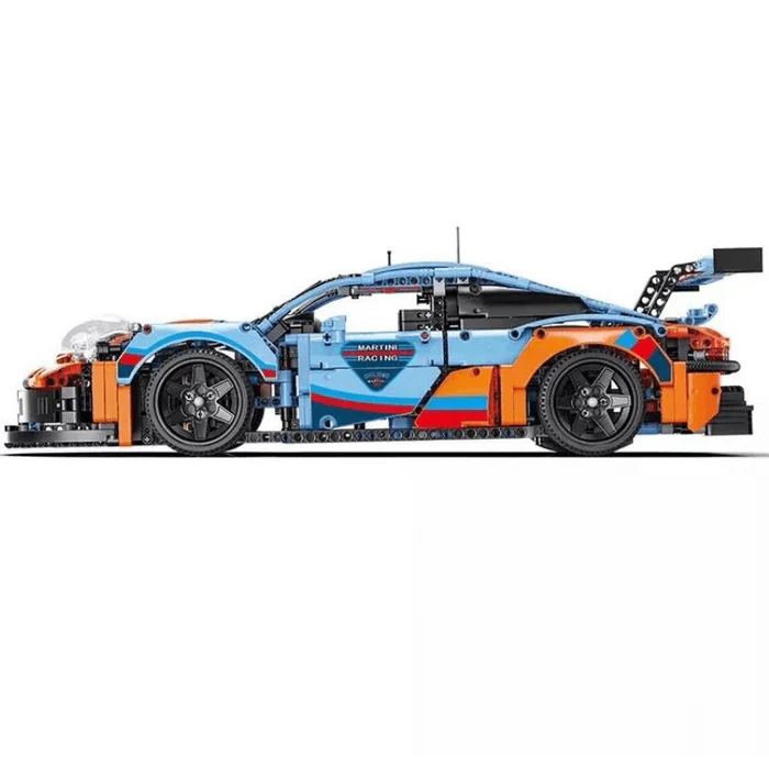Porsche 911 RSR Martini