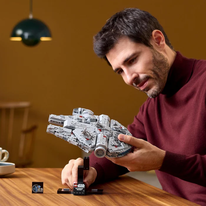Nave Millenium Falcon - Star Wars | 921 PCS