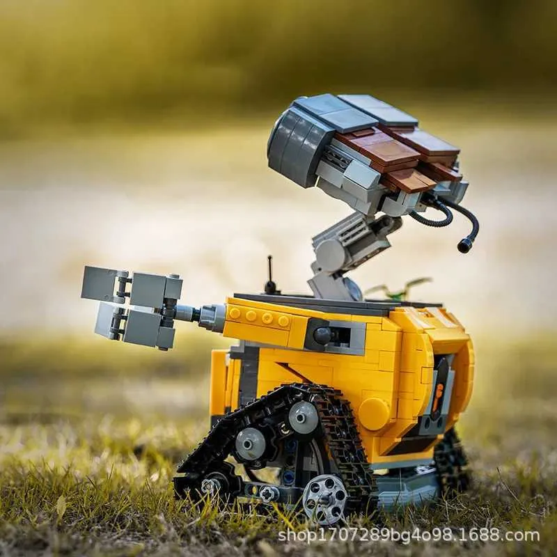 Wall-E | 687PCS